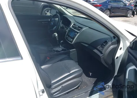 2018 Nissan Altima 2.5 Sr from USA, damaged, VIN 1N4AL3AP8JC210781